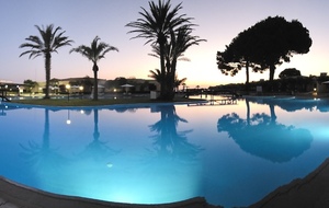 La même "by night"....